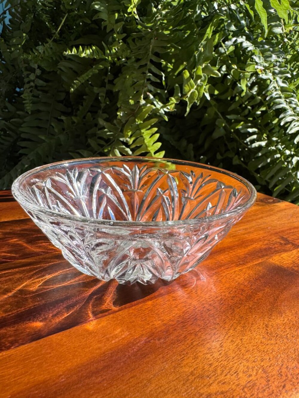 Vintage Anchor Hocking Starburst Crystal Fruit Bowl with Gold Rim